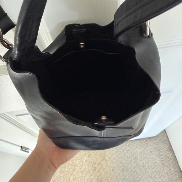 Rag & Bone Leather Camden Mini Shopper Bucket Bag with removable strap - Picture 4 of 6